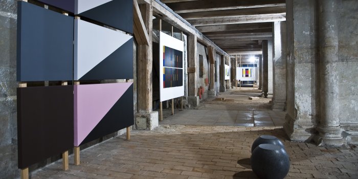 Foto: Forum Konkrete Kunst in der Erfurter Peterskirche © Stadtverwaltung Erfurt / D. Urban Ausstellungsbereich.