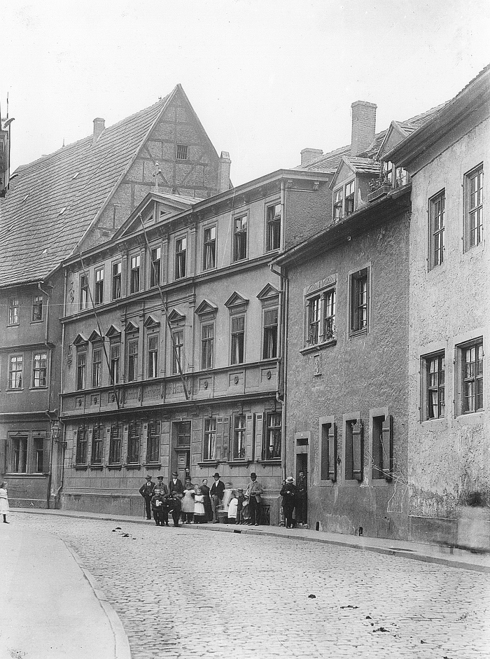 Johannes Lang Haus, 1900 altes Foto in sw mit dem Johannes Lang Haus um 1900