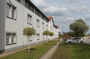 BStU Petersberg Das Gebäude der BStU auf dem Erfurter Petersberg von außen.