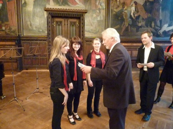 Preisträger Kammermusikwettbewerb Schulleiter Frank Beierlein bei der Preisverleihung im Rathausfestsaal.