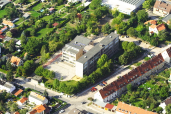 Staatliches regionales Förderzentrum Erfurt-Süd - "Waidschule am Muldenweg" Auf diesem Bild ist das Staatliche regionale Förderzentrum Erfurt-Süd - "Waidschule am Muldenweg" zu sehen.