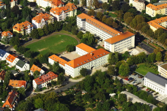 Heinrich-Mann-Gymnasium  Staatliches Gymnasium "Zur Himmelspforte"