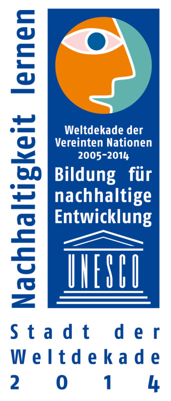 Grafik: Logo der UN-Welt-Dekade BNE 2014 Nachhaltig lernen; Bildung für nachhlatige Entwicklung; Stadt der Weldekade 2014