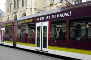 Straßenbahnwerbung Alte Synagoge