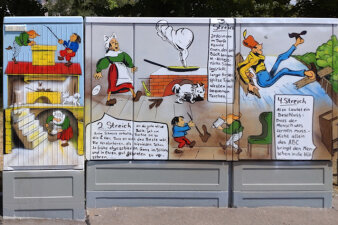 Graffiti-Projekt Medienkästen mit Motiven von Wilhelm Busch