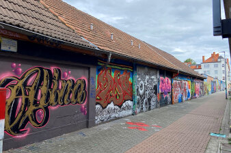 Gaffiti auf Wand