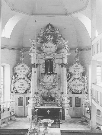 Altar einer Dorfkirche