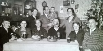 Öffentliche Kuratorenführung durch die Sonderausstellung „Weihnachtszauber. Fotografische Streifzüge durch drei Jahrhunderte“