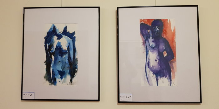 Zwei gemalte Bilder, die jeweils nackte Frauen zeigen