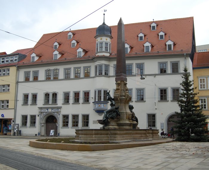 Haus Dacheröden Angerbrunnen und Haus Dacheröden