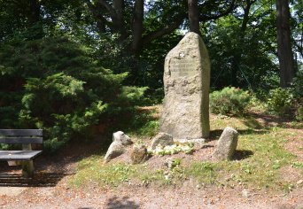 Gedenkstätte des Ersten Weltkrieges in Form eines Grabsteins