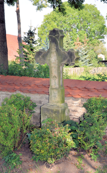 Sandsteinkreuz, welches unter Denkmalschutz steht