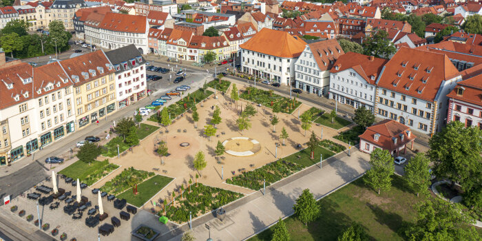 Luftaufnahme eines Park in Erfurt