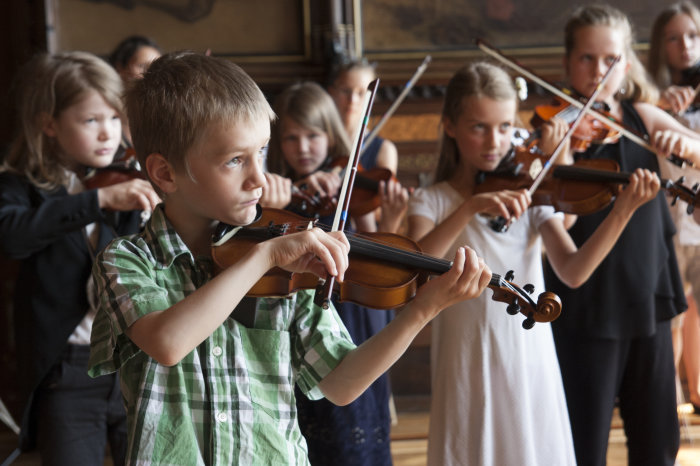 Violinenschüler der Streicherschule Erfurt Violinenschüler der Streicherschule Erfurt beim Musizieren
