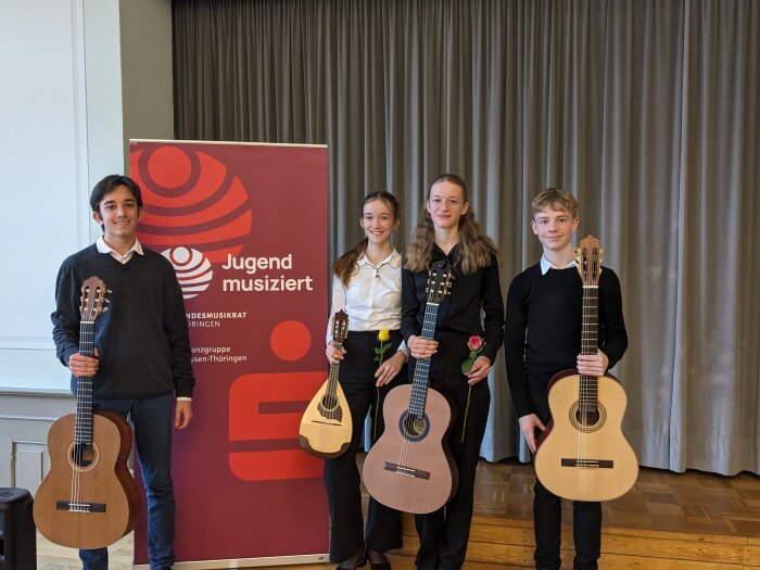 Regionalwettbewerb "Jugend musiziert" in Suhl - einige Teilnehmer Altersgruppe 3