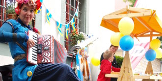 Am Freitag steigt das große Sommerfest im Hof der Kinder- und Jugendbibliothek