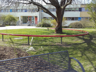 Balancierstange auf einem Spielplatz