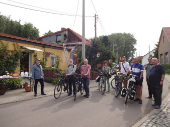 Aufnahme Stadtradelbotschafter; Radelabordnung Erfurt und Vertreter Wallichen.