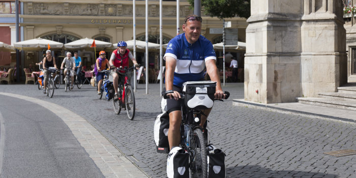 Foto: Stadtradel-Botschafter Ankunft Erfurt 2017 © Stadtverwaltung Erfurt Stadtradel-Botschafter kommt mit Abordnung des ADFC in Erfurt an