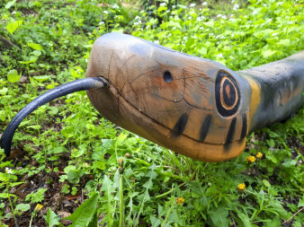 Holzskulptur Riesenschlange