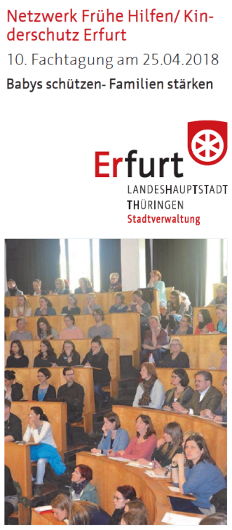 Titelbild vom Flyer: Fachtag Frühe Hilfen 2018 Das Titelbild zeigt Personen sitzend im Auditorium des Helios Klinikums