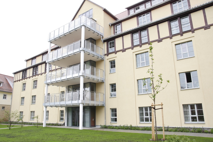 Foto: Seniorenzentrum Andreashof © Stadtverwaltung Erfurt Seniorenzentrum Andreashof mit Garten und Terassen auf jeder Etage.