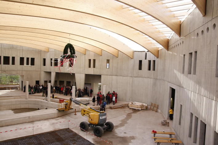 Foto: Elefantenanlage Richtfest © Stadtverwaltung Erfurt Blick von oben in den Rohbau der neuen Elefantenanlage.