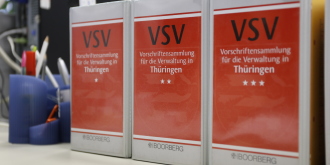 Der Kontakt mit dem Bürger basiert nicht nur auf Gesetzen und Vorschriften