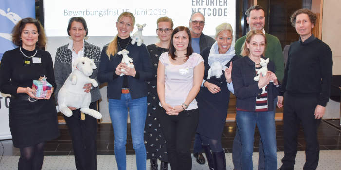 Qualitätssiegel „Erfurter Netcode“ übergeben: Initiative zeichnet fünf hochwertige Internetseiten für Kinder aus