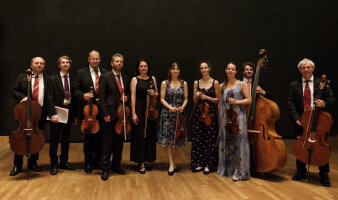 Foto: Die Philharmonischen Solisten © Kammermusikverein Erfurt e.V. Zehn Musiker mit ihren Instrumenten