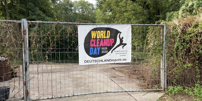 Foto: Große Begeisterung für Umweltschutz in Vieselbach © CPB Das Motto des Tages auf einem Plakat