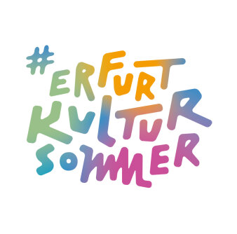 Foto: Kultursommer | #ErfurtKulturSommer © Stadtverwaltung Erfurt Titeltext in farbiger Schrift