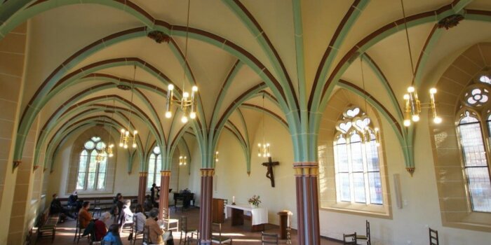Foto: Das Refektorium des Predigerklosters © Predigergemeinde Die Innenansicht eines Refektoriums eines Klosters.