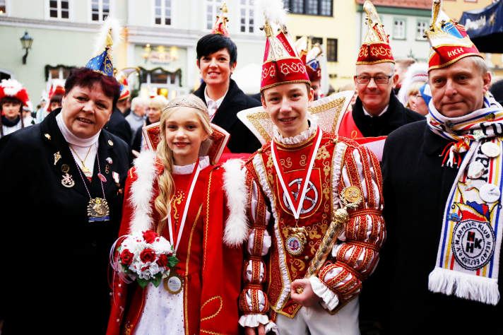 Karnevalsauftakt mit närrischer Ratssitzung