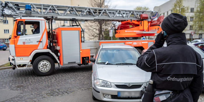 Feuerwehr kontrolliert Fahrtwege im Hanseviertel