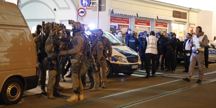 Großangelegte Anti-Terror-Übung am Hauptbahnhof Erfurt