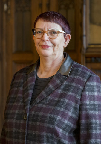 Foto: Anke Hofmann-Domke © Stadtverwaltung Erfurt Portraitfoto einer Frau