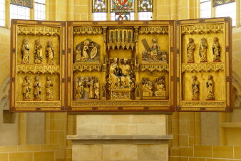 Goldener Altar