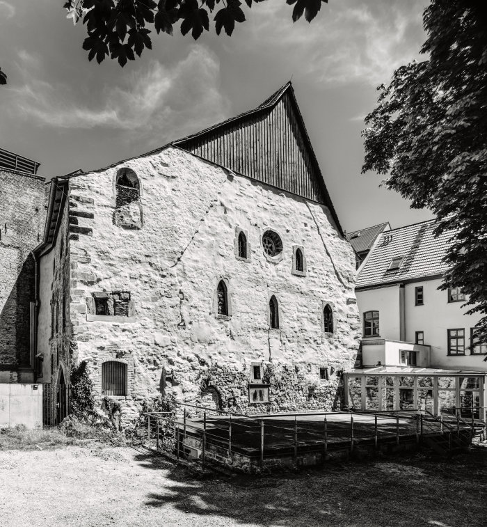 Alte Synagoge schwarz-weiß Fotografie Aussenansicht Alte Synagoge