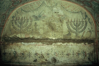 Wandmalerei mit jüdischen Motiven in Rom