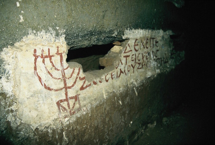Jüdische Katakomben in Rom Wandmalerei mit jüdischen Motiven in Rom