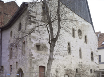 Fassade der alten Synagoge.