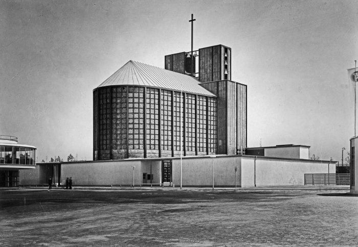 Otto Bartning: Stahlkirche auf der Ausstellung Pressa, Köln, 1928 Ein moderner Kirchenbau