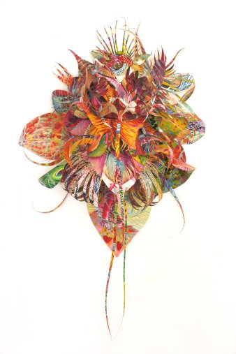 Foto: Christiane Haase: Diva, 2011 © Christiane Haase, VG Bild-Kunst, Bonn 2019 Eine kunstvolle Papierblume