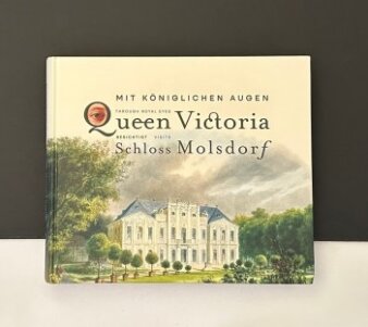 Ein Buchcover mit der gemalten Fassade eines prunkvollen Hauses sowie Text auf der Vorderseite