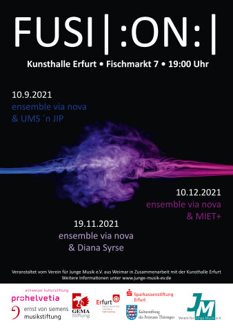 Grafik: Plakat zur Konzertreihe "Fusion" 2021 © Verein für junge Musik e. V. Plakat mit Schrift und farbigem Rauch