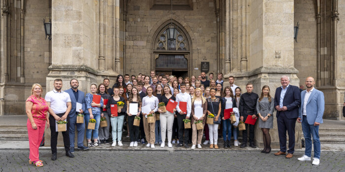 Interner Verweis: Auszubildende und Studierende des Jahres 2023