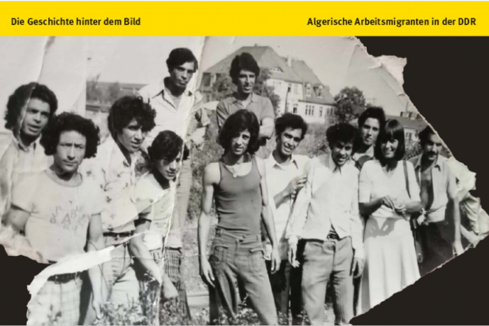 Die Publikation „Algerische Arbeitsmigranten in der DDR“ von Jan Schubert Foto einer Publikation in Schwarz-Weiß, die mehrere algerische Arbeitsmigranten in der DDR zeigt