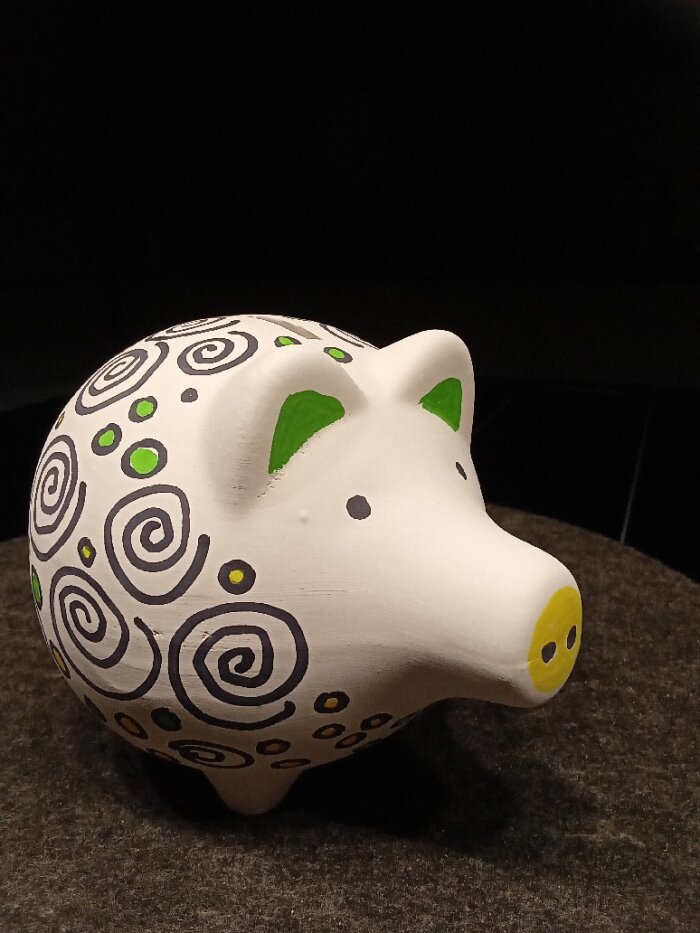 Sparschwein aus Keramik Bemaltes Sparschwein aus Keramik